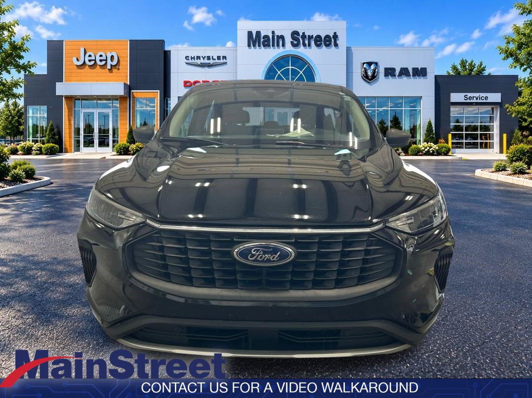 Used 2023 Ford Escape Active FWD image 8