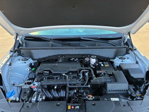 Used 2024 Hyundai Kona SEL image 9