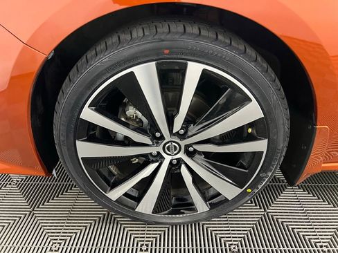 Used 2022 Nissan Altima 2.5 SR image 12