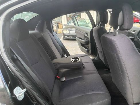 Used 2013 Chrysler 200 Touring FWD image 18