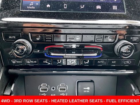 Used 2024 Jeep Grand Cherokee L Laredo image 15