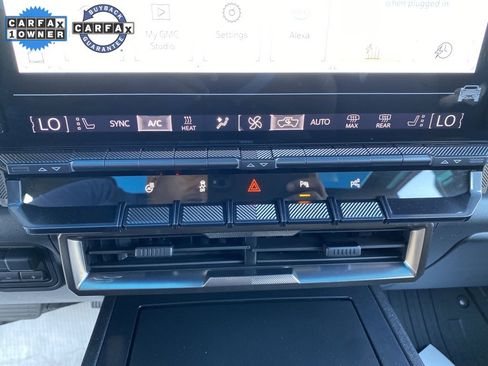 Used 2024 GMC Hummer EV 3X image 37