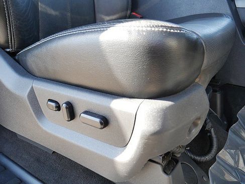 Used 2016 Ford F250 Lariat w/ Lariat Interior Package image 51