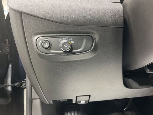 Used 2024 Chevrolet Equinox RS w/ RS Leather Package image 14