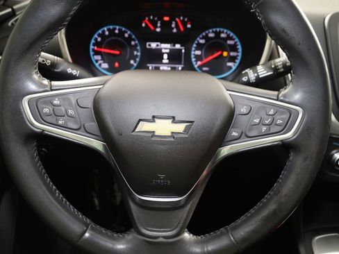 Used 2018 Chevrolet Equinox LT image 33