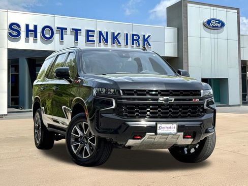 Used 2023 Chevrolet Tahoe Z71 w/ Luxury Package image 1