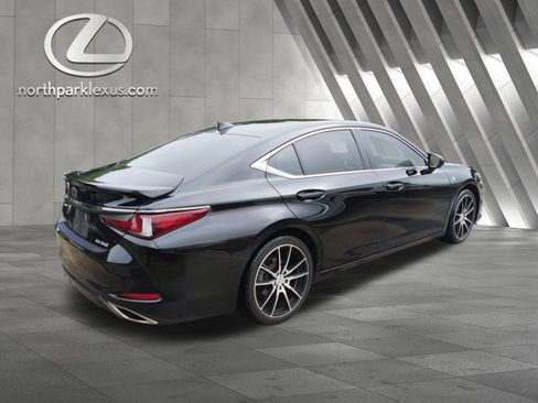 Used 2019 Lexus ES 350 F Sport w/ Accessory Package 2 image 6