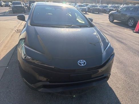 Used 2026 Toyota Prius LE image 2