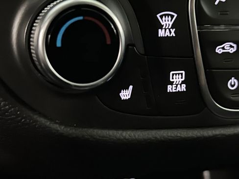 Used 2023 Chevrolet Equinox LT image 14