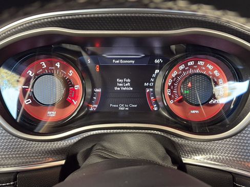 Used 2020 Dodge Challenger SRT Hellcat Redeye image 34