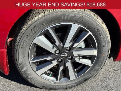 New 2025 Nissan Versa SV w/ Trunk Package FWD image 28