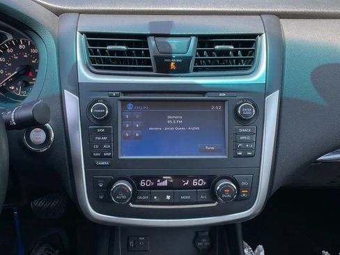 Used 2016 Nissan Altima 2.5 SL w/ 2.5 Technology w/LED Package FWD image 28