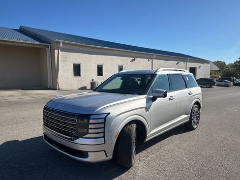 New 2026 Hyundai Palisade Calligraphy FWD image 4