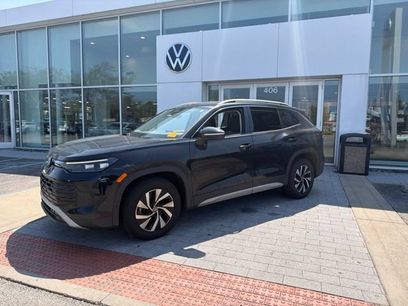 Certified 2025 Volkswagen Tiguan S