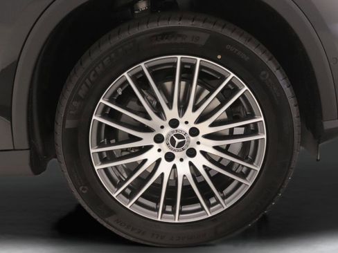 New 2026 Mercedes-Benz GLC 300 image 10