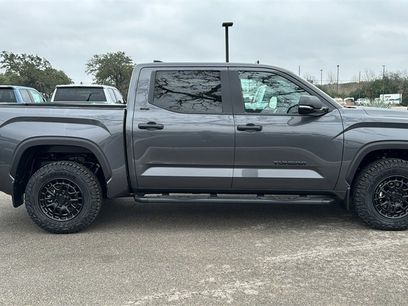 New 2026 Toyota Tundra SR5