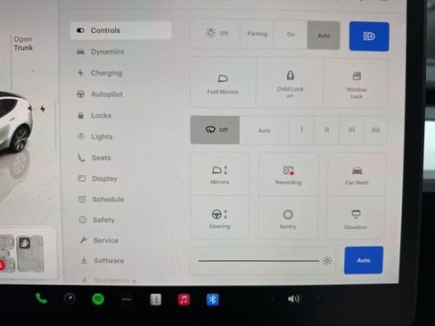 Used 2024 Tesla Model Y Long Range image 30