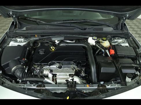 Used 2023 Chevrolet Malibu LT FWD image 19