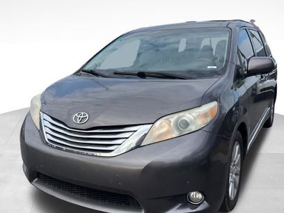 Used 2012 Toyota Sienna Limited w/ Premium Pkg