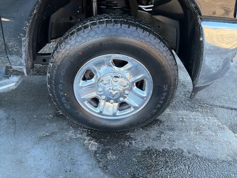 Used 2022 RAM 2500 Big Horn image 16