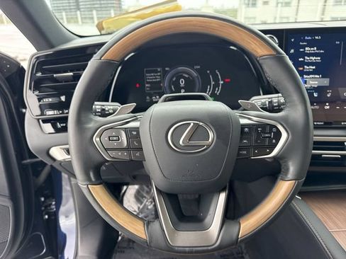 Certified 2023 Lexus RX 350 w/ Cold Area Package AWD/4WD image 14