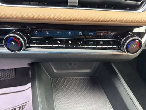 New 2026 Chevrolet Equinox ACTIV w/ Convenience Package III image 13