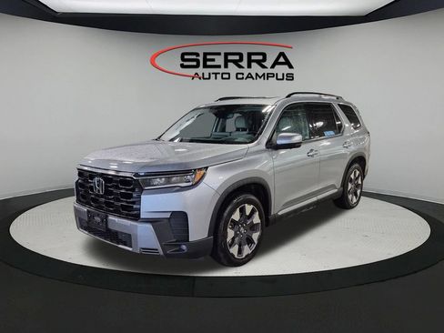 Used 2026 Honda Pilot Elite image 1