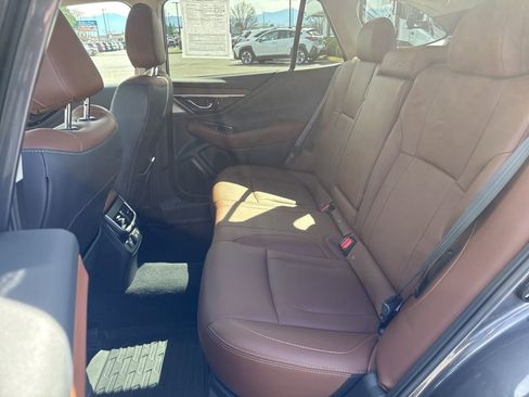 Used 2022 Subaru Outback Touring XT w/ Popular Package #2 image 11