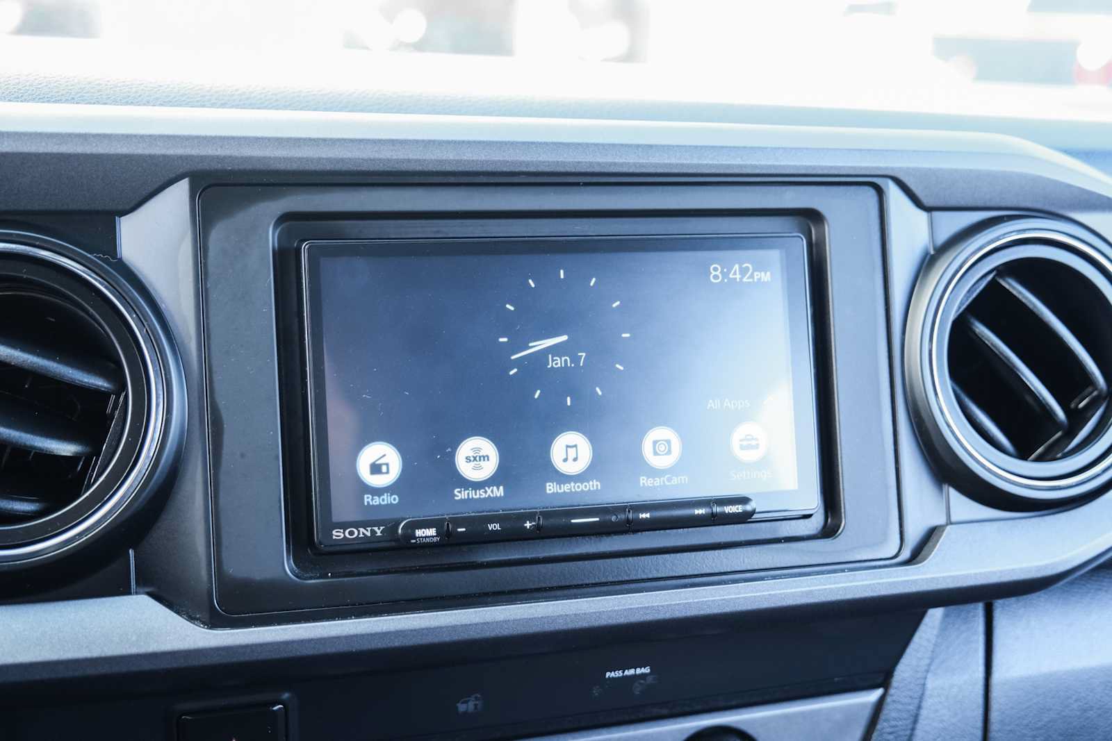 Used 2019 Toyota Tacoma TRD Off-Road AWD/4WD image 43