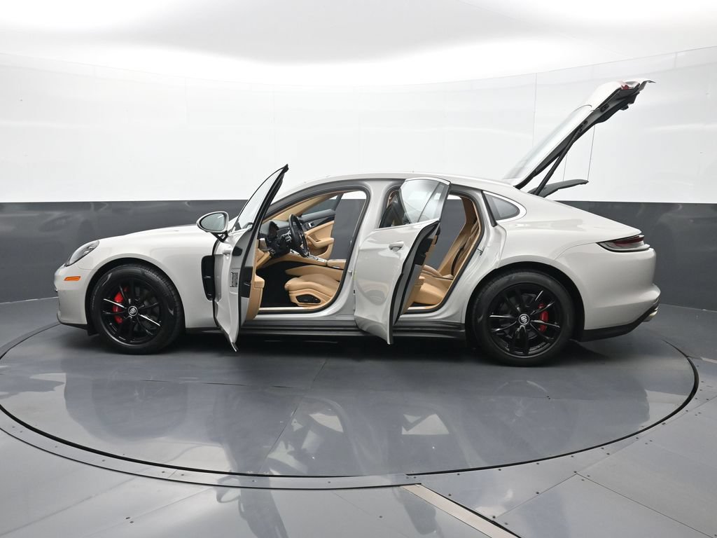Certified 2023 Porsche Panamera 4S AWD/4WD image 30