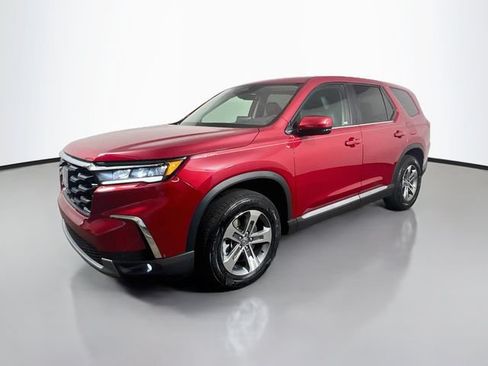 Certified 2025 Honda Pilot EX-L image 5