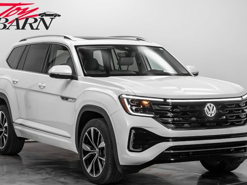 Used 2024 Volkswagen Atlas SEL Premium R-Line image 7