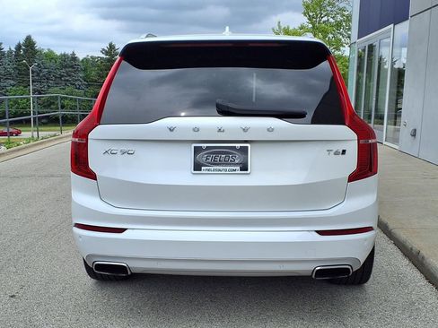 Used 2021 Volvo XC90 T6 Momentum AWD/4WD image 4