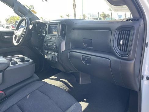 Used 2022 Chevrolet Silverado 1500 Custom image 28