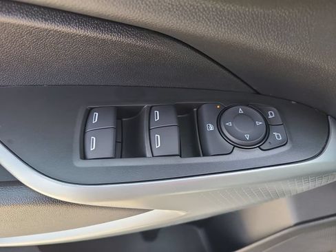 New 2026 Chevrolet Trax LS FWD image 17