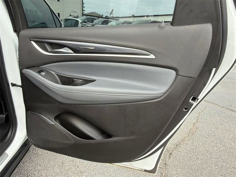 Used 2019 Buick Enclave Preferred image 16