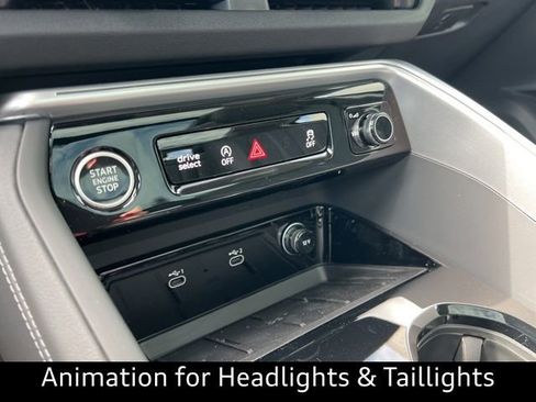 New 2025 Audi Q5 Premium Plus image 14