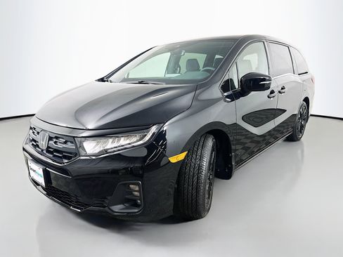 New 2026 Honda Odyssey Sport-L image 3