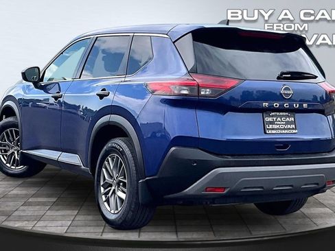 Used 2023 Nissan Rogue S FWD image 2