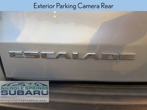 Used 2017 Cadillac Escalade ESV Luxury image 25