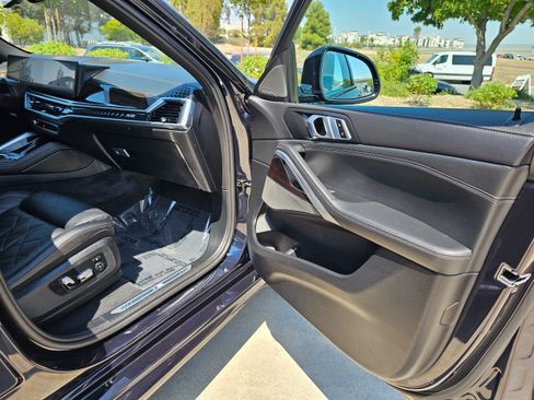Used 2025 BMW X6 xDrive40i image 38
