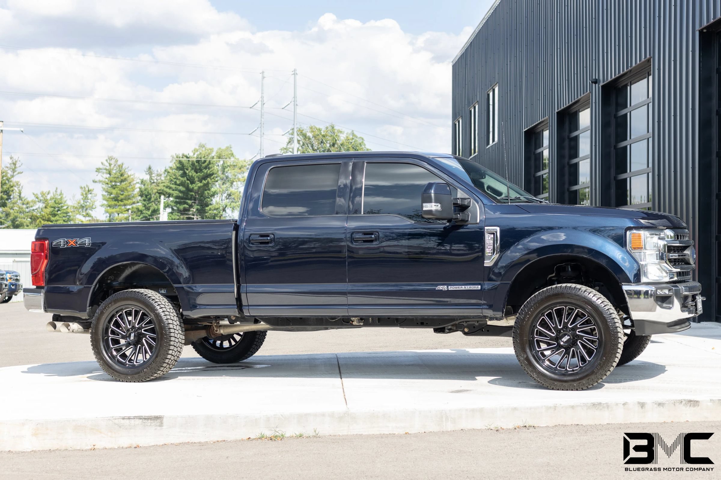 Used 2022 Ford F250 Lariat w/ Lariat Value Package AWD/4WD image 8