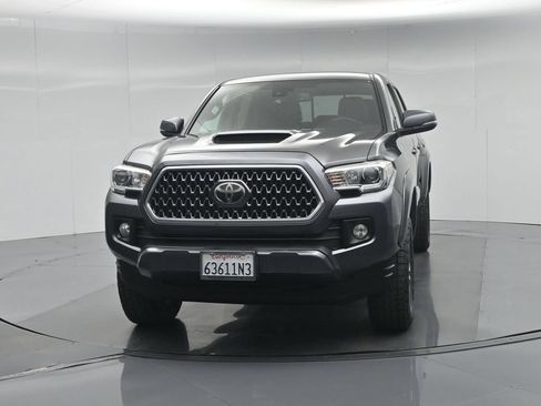 Used 2019 Toyota Tacoma TRD Sport AWD/4WD image 56