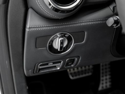 Used 2018 Mercedes-Benz AMG GT R image 28