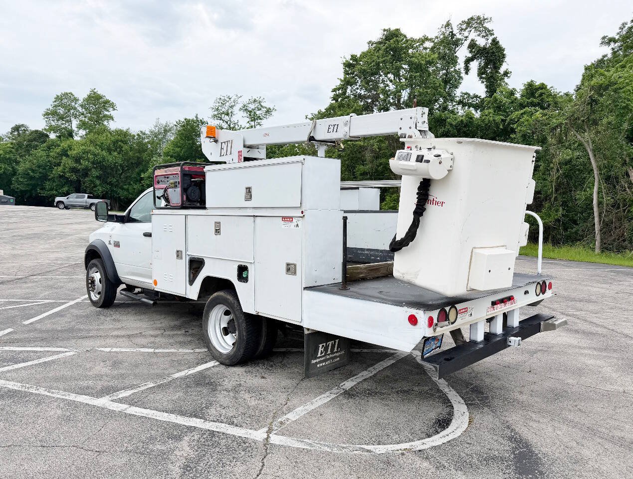 Used 2012 RAM 4500 2WD Regular Cab w/ Cold Weather Group image 7