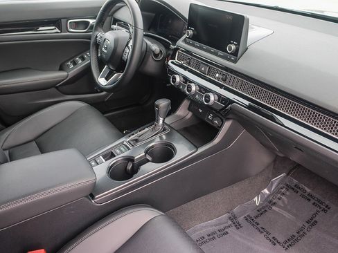 Used 2024 Honda Civic EX-L image 17