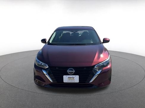 Used 2025 Nissan Sentra SV image 4