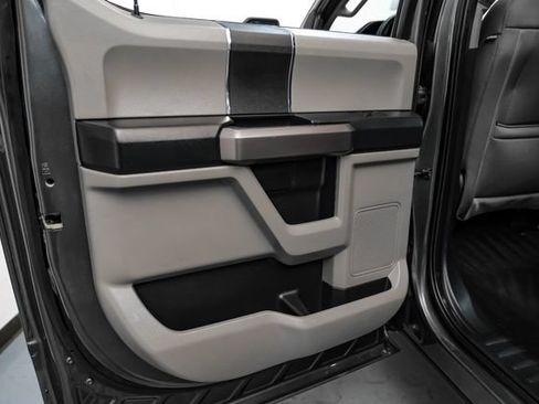 Used 2020 Ford F150 XLT RWD image 45