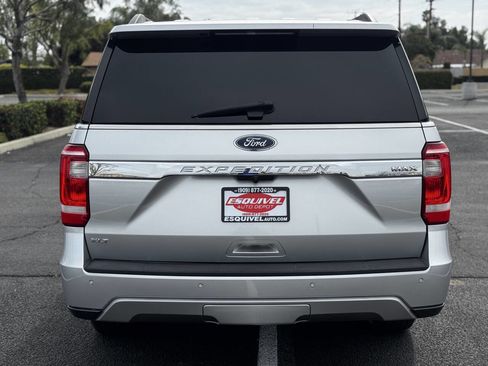 Used 2018 Ford Expedition Max XLT w/ Equipment Group 202A image 4