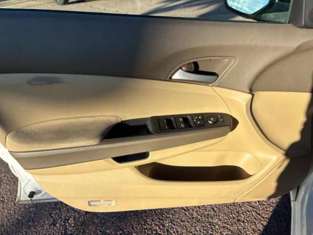 Used 2009 Honda Accord LX-P image 7
